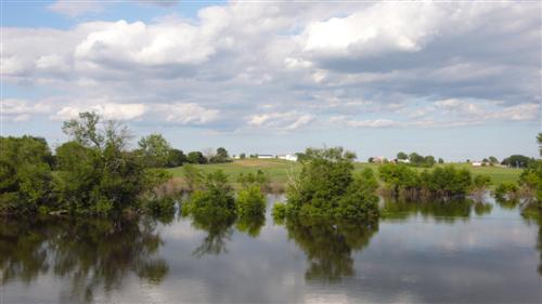 In Wisconsin sehen wir noch die Spuren des Hochwassers.