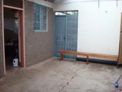 Hier sieht man den Innenhof ueber den es zur Dusche geht. 