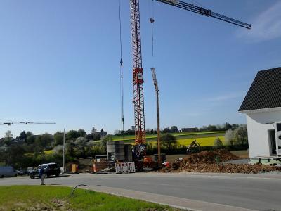Aufstellung des Krans Aufstellung des Krans