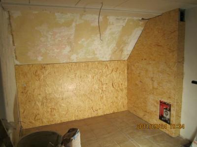 Mit OSB-Platten beplankte Ständerwand Mit OSB-Platten beplankte Ständerwand