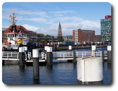 Bahnhofskai und Kieler Skyline