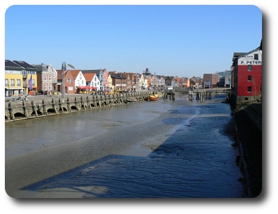 Hafen in Husum bei Niedrigwasser