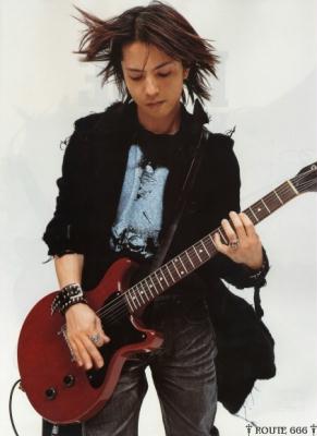 Hyde *lechz*