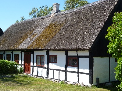 tipisches strohgedecktes Haus auf Samso