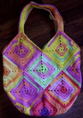 Haekeltasche fuer Simone Haekeltasche fuer Simone