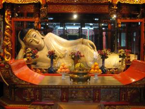 auch ein Buddha, aber nicht aus Jade auch ein Buddha, aber nicht aus Jade