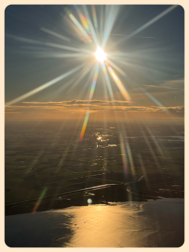 Gegenlichtaufnahme im Winter Gegenlichtaufnahme im Winter