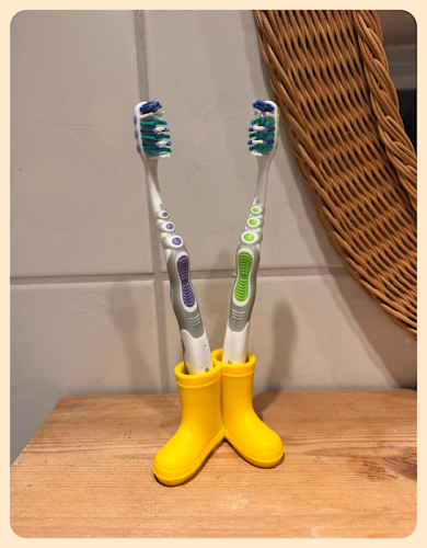 Zahnbürstenhalter Zahnbürstenhalter