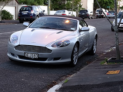 Queen Street - Northcote Point - Auckland - New Zealand - 26 February 2015 - 20:11