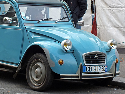 Boulevard Edgar Quinet - Paris - 15 April 2012 - 9:59