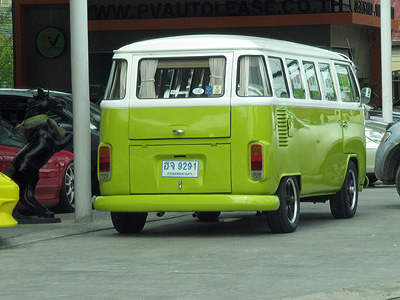 Sukhumvit Soi 105 - Bang Na - Bangkok - 15 August 2012 - 14:36