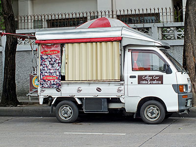 Coffee Car - Thanon Rang Nam - Bangkok - 18 August 2011 - 8:47