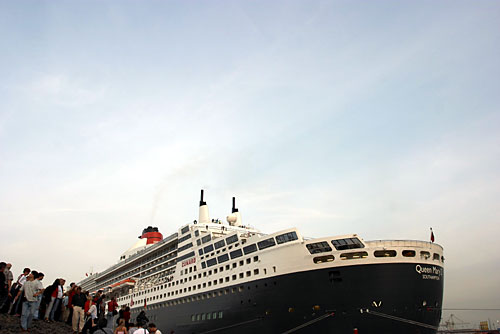 QM2