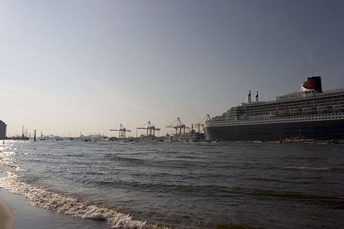 Queen Mary 2