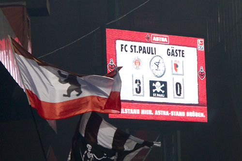St.Pauli 3 .. FCA 0