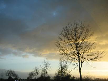 Sonne und Wolken