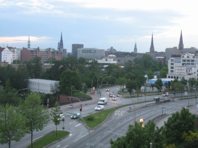 Fensteraussicht aus einem knapp 130 Euro Zimmer, zzgl. 13 Euro fürs Frühstück