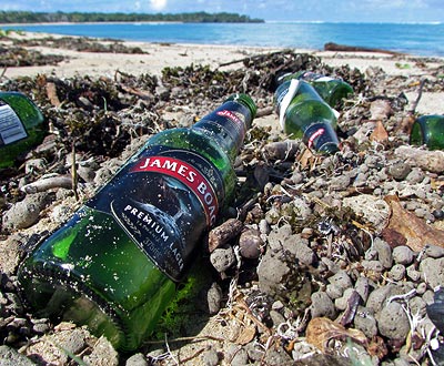 JAMES BOAG - Premium Lager - Tasmania's Finest
<br />
Natadola Beach - Fiji Islands - 22 March 2011 - 9:27