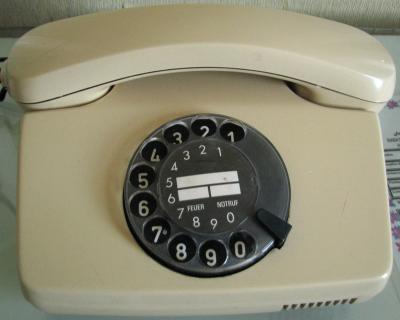 telephone of the "Deutsche Bundespost" (made by Alcatel SEL)
