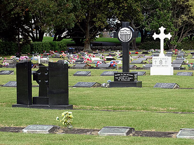 Waikaraka Cemetery - Onehunga - Auckland - New Zealand - 2 March 2015 - 9:44