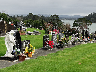 North Shore Memorial Park - Schnapper Rock Road - Albany - Auckland - New Zealand - 23 May 2014 - 15:19