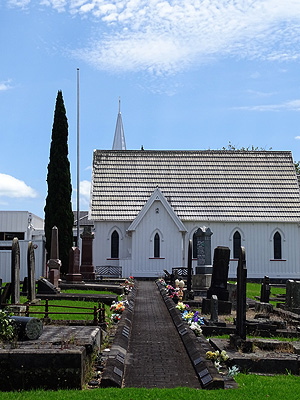 St Matthias Anglican Cemetery - Panmure - Auckland - New Zealand - 29 December 2014 - 12:29