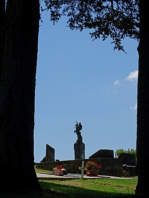 Purewa Cemetery - Meadowbank - Auckland - New Zealand - 25 January 2015 - 14:50