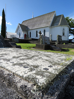 St Matthias Anglican Cemetery - Panmure - Auckland - New Zealand - 13 December 2015 - 17:33