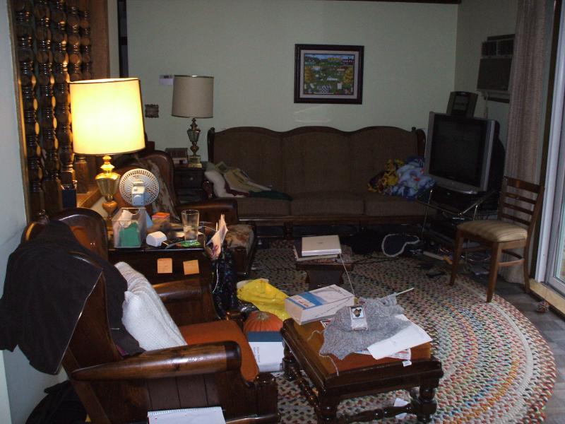 Das Wohnzimmer, der Ort an dem ich normalerweise aufhalte^^ Das Wohnzimmer, der Ort an dem ich normalerweise aufhalte^^