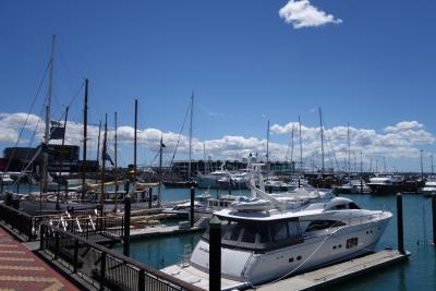 Yachten im Hafen von AKL