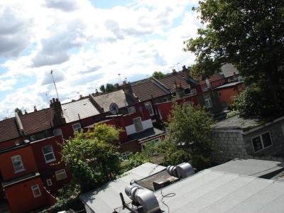 Das kann man sehen, wenn man auf unserer zweiten Dachterrasse steht und schoenes Wetter hat!