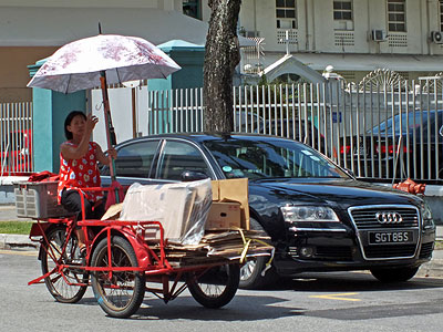Queen Street - Singapore - 19 July 2011 - 14:26