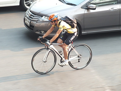 Thanon Rama IV x Thanon Rama III - Khlong Toei - Bangkok - 15 February 2013 - 8:36