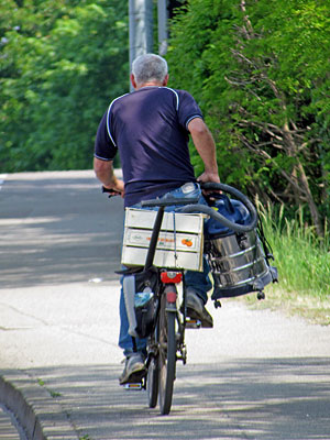 Emmy Noether Strasse - Freiburg - 23 April 2011 - 12:27