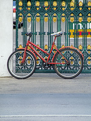 Wat Thepsirin - Thanon Krung Kasem - Bangkok - 14 April 2011 - 7:56