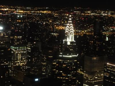 NY bei Nacht<br />
-> mit Crysler Building