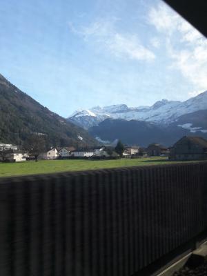 die Schweizer Berge auf dem Weg nach Mailand