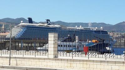 ein Kreuzfahrtschiff machte auch Halt in Messina