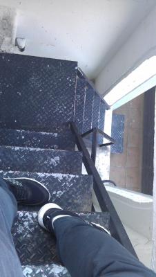 Die abenteuerliche Treppe zu unserer Dachwohnung