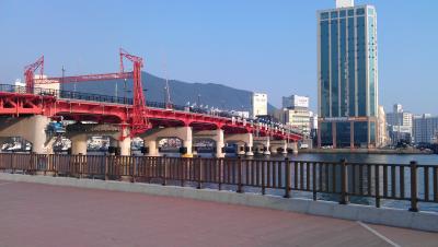 Yeongdo Brücke von unten