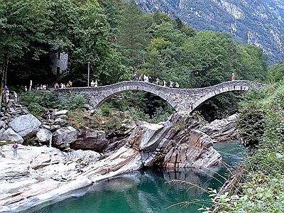 Br&uuml;cke von Lavertezzo