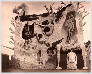 Gala-Show als "Traum der Venus". Dalís Pavillon, 1939. (c) Erik Schaal