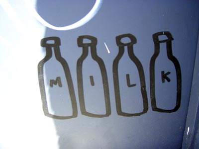 ... milch? ... milch?