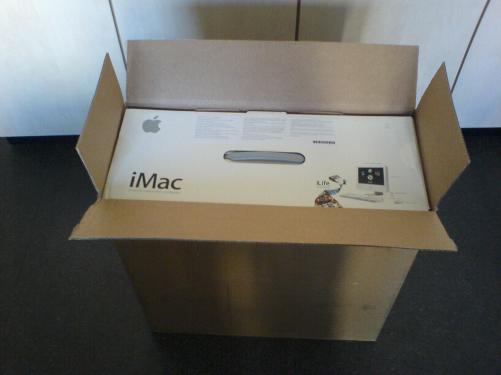 Unboxing iMac