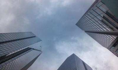 ein paar Hochh&auml;user aus Froschperspektive