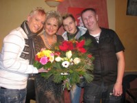 Blumen vom Fanclub, Foto: M. Kudra