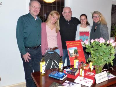 Valentinslesung mit Matthias Kudra, Jerry J. Smith, Ron Dietrich, Susanne Günther und Kathrin Schirmer (v.l.) 