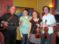 Fiddle-Folk-Family