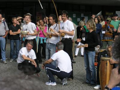 Uni-Jubiläum, Auftritt einer Capoeira-Truppe