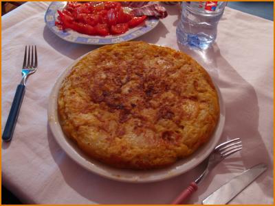 Mein erstes Kartoffelomelett in Deutschland! Mein erstes Kartoffelomelett in Deutschland!